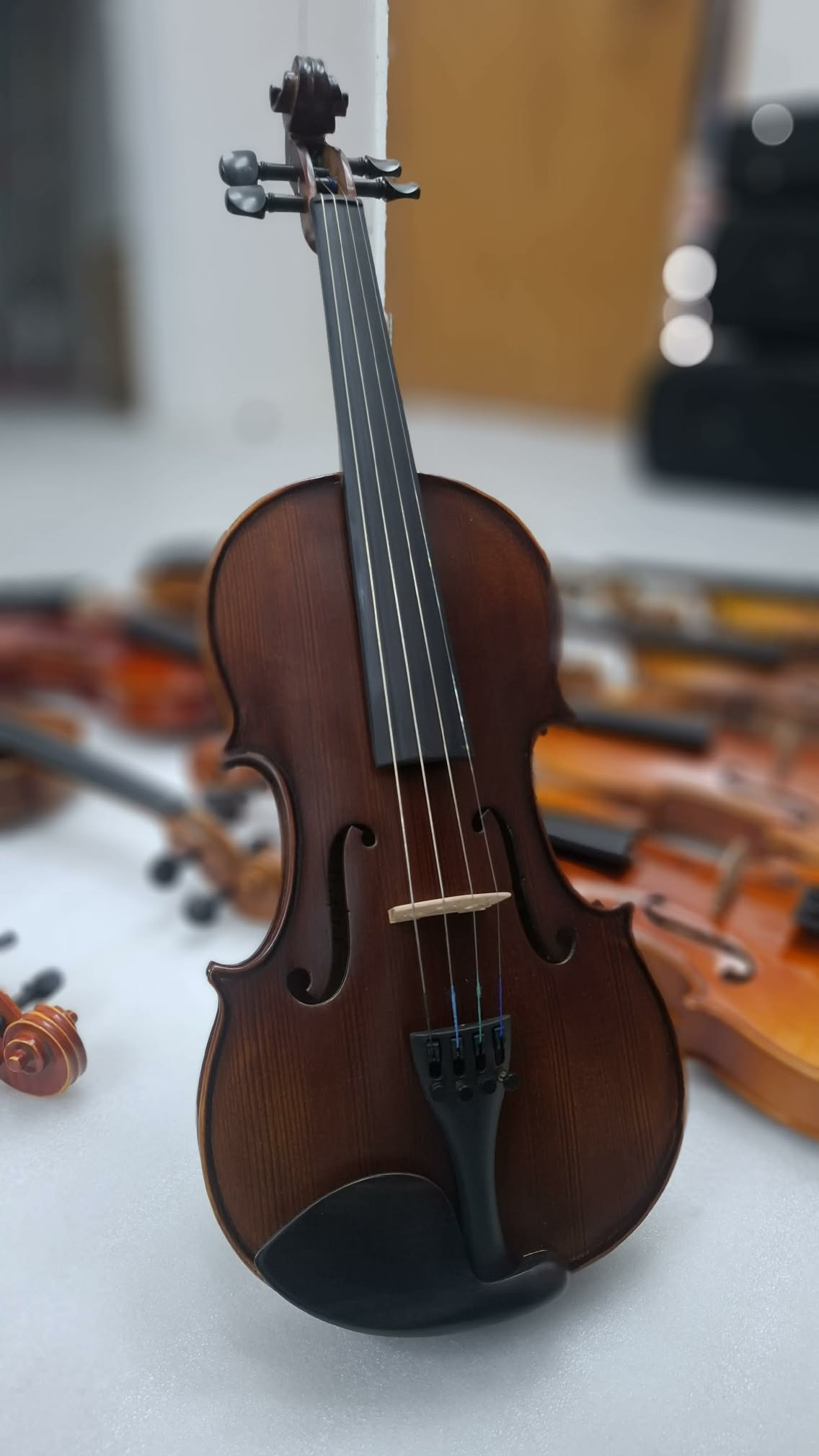 Red Clef SJ3 Handcrafted Violin - Image 4